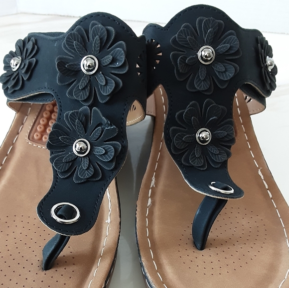 FUDYNMALC Black Floral Studded Compy Orthopedic Arch Support Thong Wedge Sz 10.5 - Picture 5 of 11